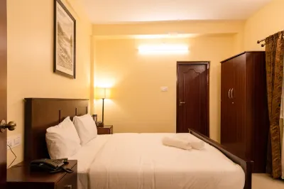 Aakash Rooms and Cottages,