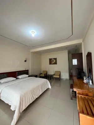 Dumasari Hotel Tuktuk Siadong住宿飯店