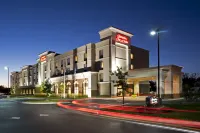 Hampton Inn & Suites Indianapolis-Airport Hotels in Indianapolis