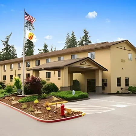 Super 8 by Wyndham Port Angeles at Olympic National Park