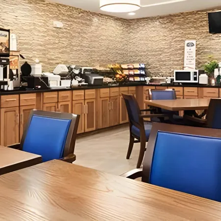 Best Western North Bryant Inn