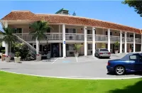 Caravelle Inn Extended Stay Hotels near Rosicrucian Egyptian Museum