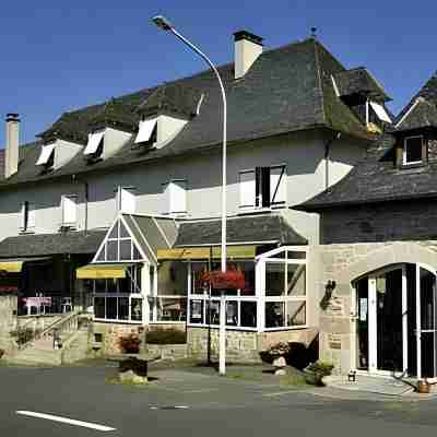 Logis Hôtel le Relais du Teulet Hotel Exterior