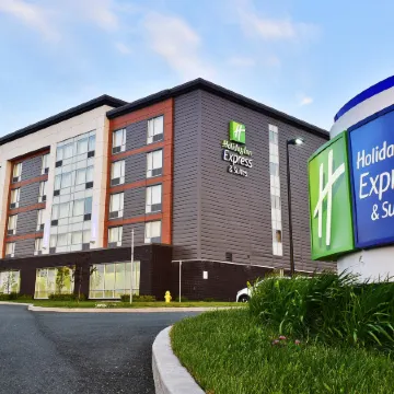 Holiday Inn Express & Suites ST JOHN'S AIRPORT by IHG