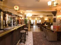 The Kings Arms and Royal Hotel, Godalming, Surrey - bar