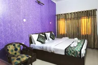 Hotel Holiday Comfort - 800 MTS from Jallianwala Bagh - Pet friendly