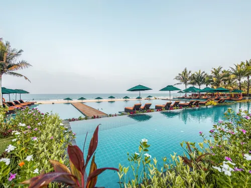 Ngwe Saung Yacht Club & Resort Hotels in Pathein