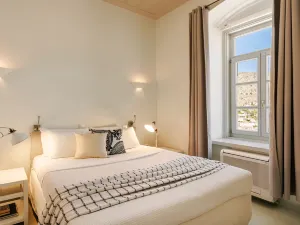 Hydra Hotel