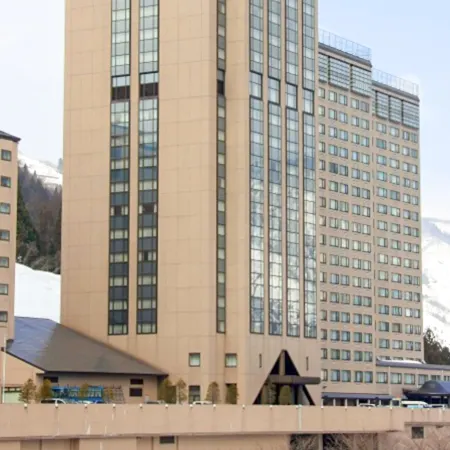Echigoyuzawaonsen Gardentower Hotel Отели рядом с достопримечательностью «Горнолыжный курорт Иваппара»