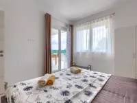 Romeo Hotels near Kažuni sv. Foške