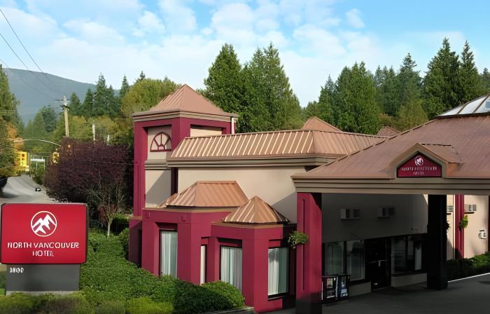 North Vancouver Hotel