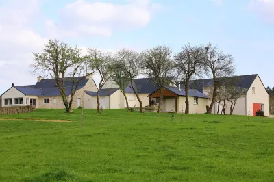 La Ferme de Vur Ven Hotels near Église Saint-Primel