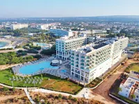 NissiBlu Beach Resort فنادق في 