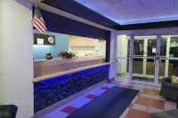 Modern Stay 39 Lakeview by OYO Minonk Garden