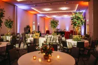 Embassy Suites by Hilton Asheville Downtown - Aamiainen