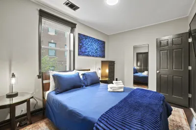 Spacious, Sunny 1Br, 1BA Apartment - Walkable! 마운트 베르톤 스퀘어-컨벤션 센터 호텔