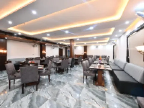 Click Hotel Narayana Hotels in Ayodhya