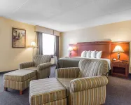 Quality Inn & Suites Bay Front Hotels in Sault Ste. Marie