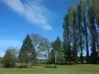 Les Roulottes de la Brauderie Hotel di Brissarthe