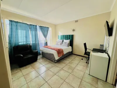 Honeyhills Excellence Resorts A