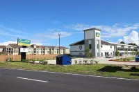 Scottish Inn & Suites - Atascocita Hotels in Atascocita