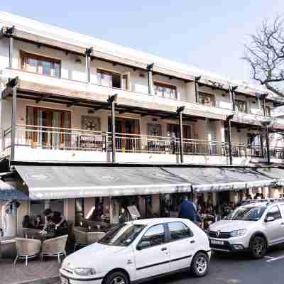 艾維莫一月貓群 5 號飯店（有備用電源） Hotel Exterior