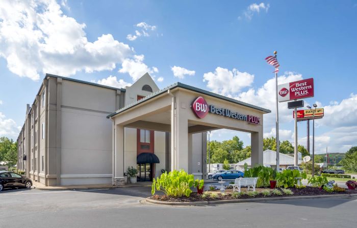 Best Western Plus Oak Mountain Inn