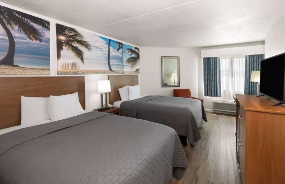 比洛克西海灘戴斯酒店