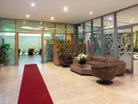 Ramada Plaza by Wyndham İstanbul Ataköy Hotels near Bakirkoy