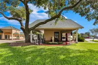 Best Western Forest Inn
