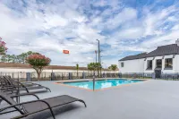 Comfort Inn & Suites Chattanooga-East Ridge Hotels in Ringgold