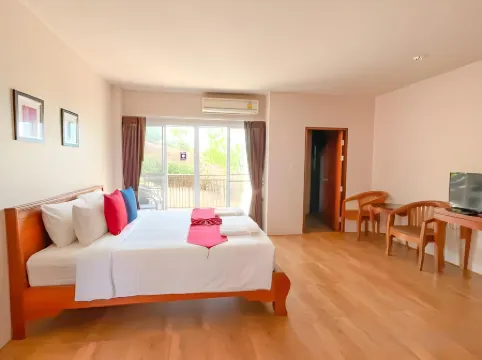 Royal Hill Satun Hotel