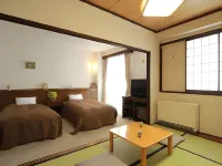 Hotel Belle-Cour Inomata Hotels in Otari