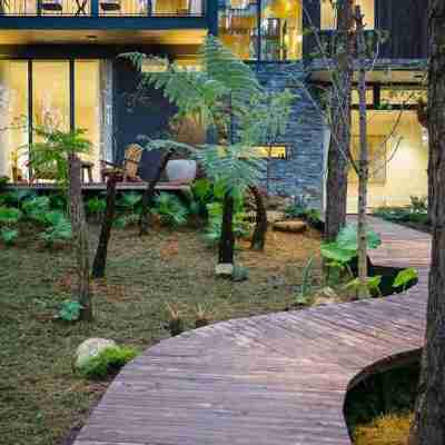 Mo Stay - Forest Resort Hotel Exterior