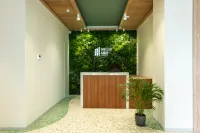 Green Side Apart Hotel