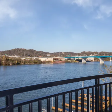SpringHill Suites Chattanooga Downtown/Cameron Harbor