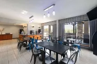 納什維爾機場-布里利唄盟套房酒店