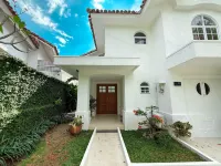 Villa Sakala Home Sentul by Sakalavasa Hotels in Cijayanti