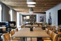 The Lloyd Stamford, Tapestry Collection by Hilton - breakfast