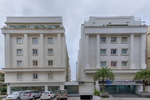 Hotel Minerva Grand