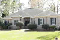 Golf Course Retreat w/Sunroom, Pool Table & Patio