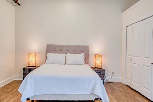 Spacious Downtown Owosso Loft