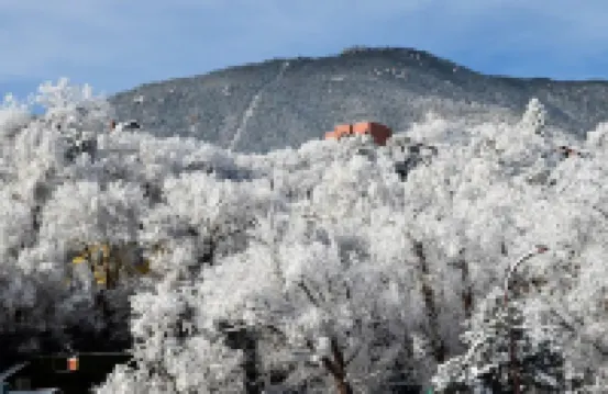 The Heart of Manitou Springs. Award-winning. Luxurious. Romantic. 2nd Floor East