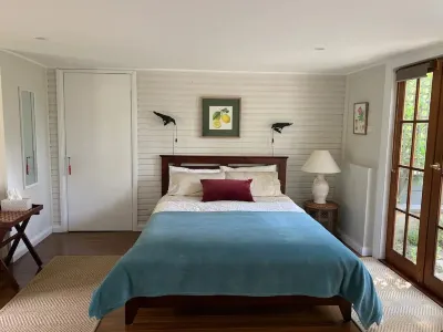 Beautiful Blue Mountains Garden Flat