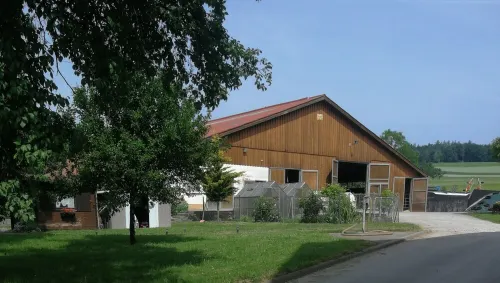 Large Vacation Apartment with a View of the Courtyard Hotels in Stockach