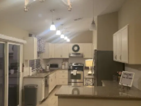 Bluedoor House Comfy Home close to NB, SA, & RAFB