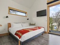 C A M P_R A N D O N N E E    CABIN 2 Hotels in Mosier