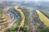 The Belle Lux KY Bourbon Trail-Hot Tub-Hiking Trails on over 120 Acres!