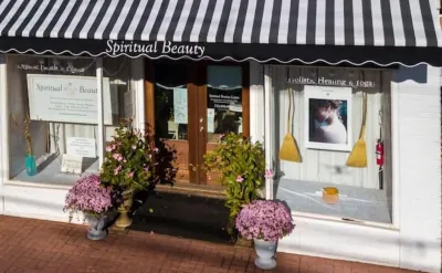 Seashore town - COZY APARTMENT Hotels near Anchorage Beach