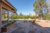 Brand New 2 Bed/2.5 Bath Renovation, Centrally Located in Sedona